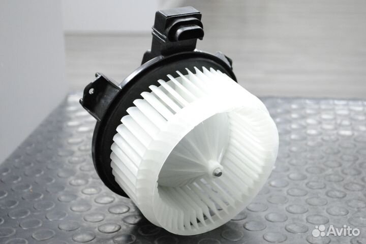 Мотор отопителя Toyota Corolla, Rav4, Matrix