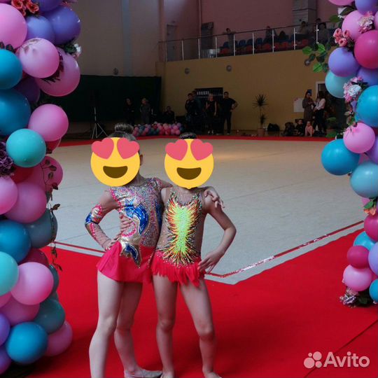 Купальник для художественной гимнас