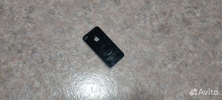 iPhone 4, 8 ГБ