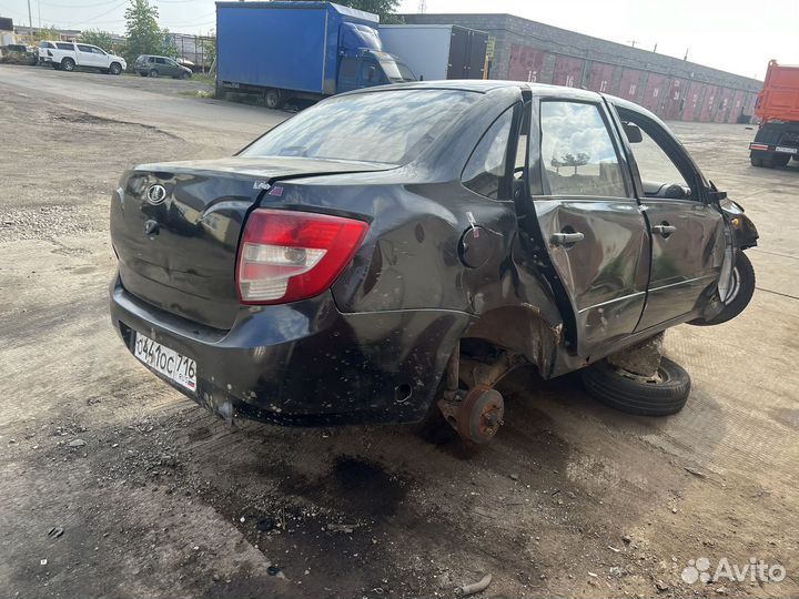 LADA granta на разбор