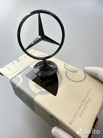 Прицел эмблема на капот Mercedes-Benz чёрный гл