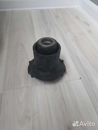 Саленблок mercedes оригинал