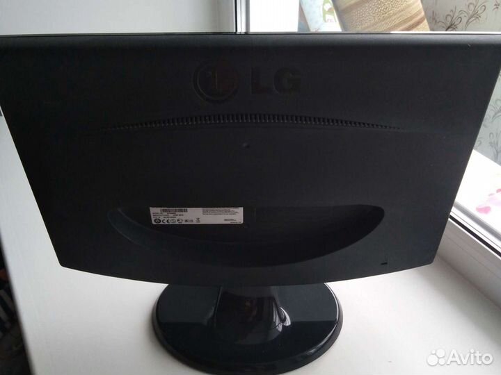 Монитор LG
