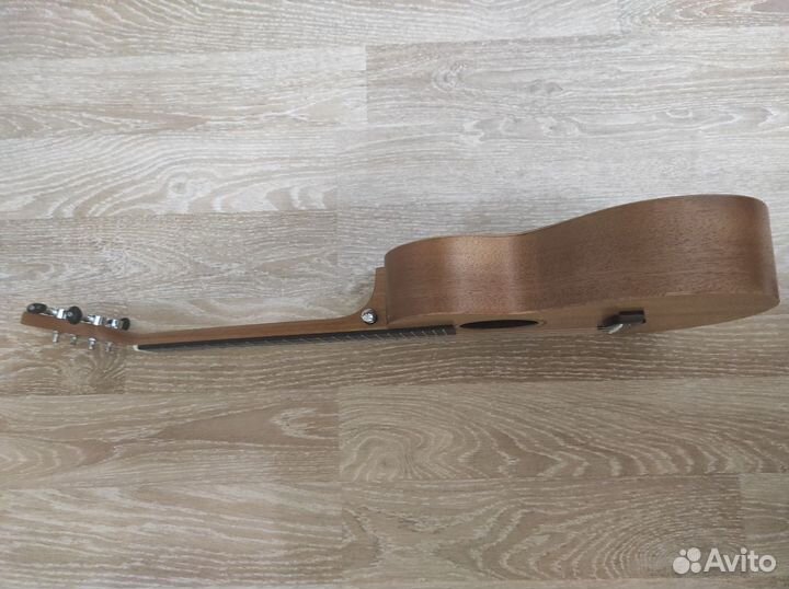 Укулеле Enya EUT-25D (Тенор) в идеальном состоянии