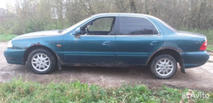 Kia Clarus 2.0 МТ, 2001, битый, 245 166 км