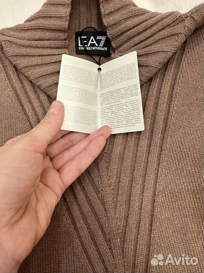 Пуловер Armani оригинал 46