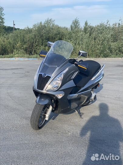 Максискутер новый