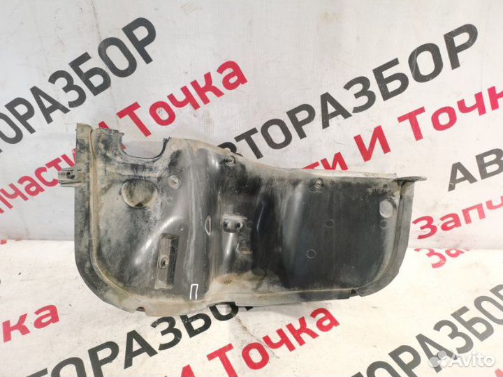 Щит моторного отсека правый Porsche Cayenne 958