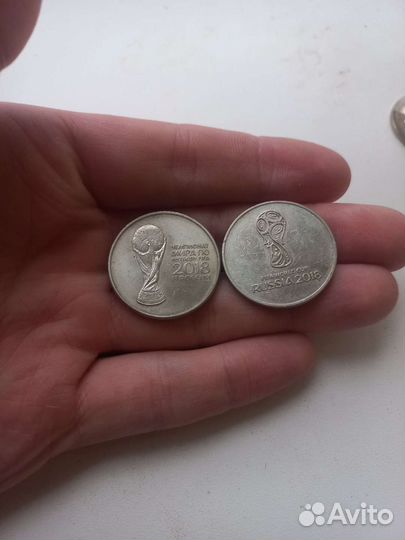 Коллекционные монеты чм 2018