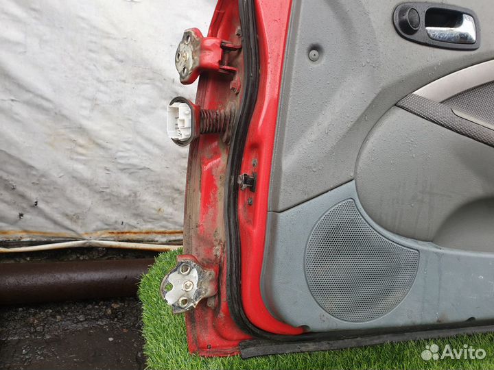 Дверь передняя правая Chevrolet Lacetti