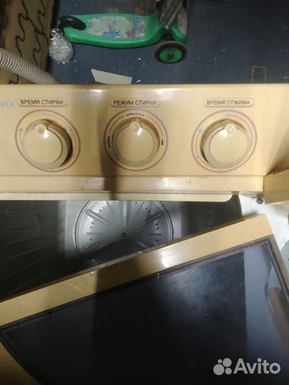 Стиральная машина с отжимом полуавтомат