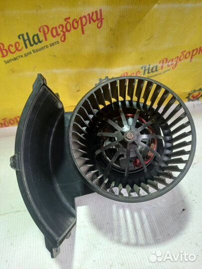 Моторчик печки Volkswagen Transporter Т5 1 2007