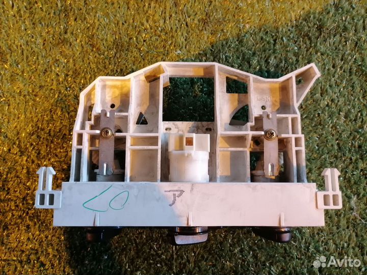 Блок управления климат-контролем MR633890 Mitsubis