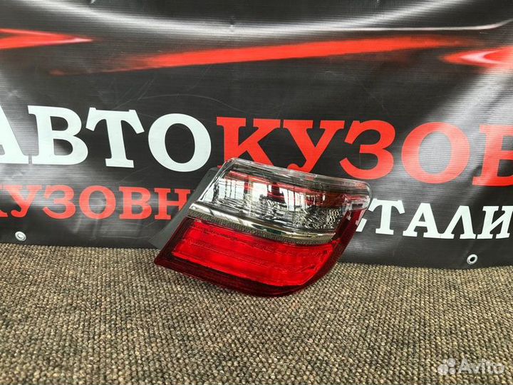 Фонарь правый Toyota Camry 55 2014-2017