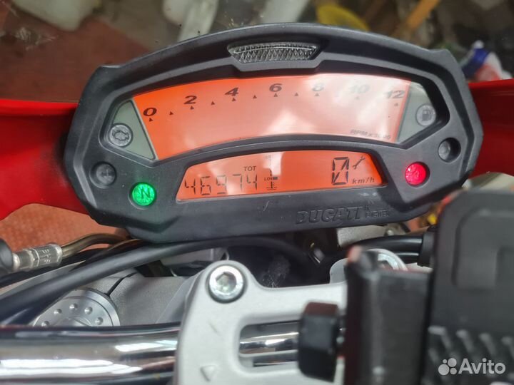 Продам Ducati monster 696