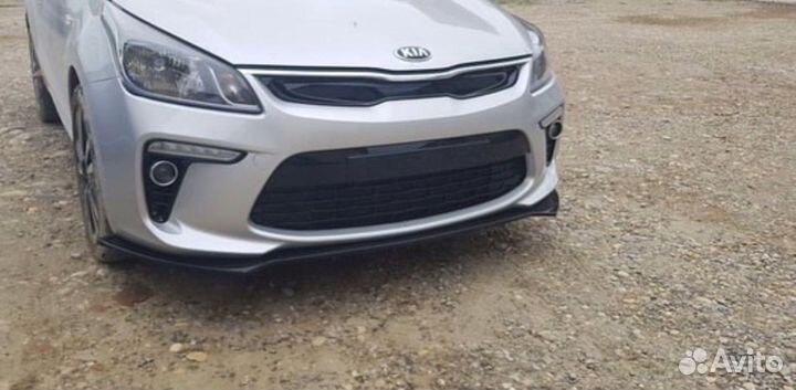 Сплиттер губа переднего бампера универсальная