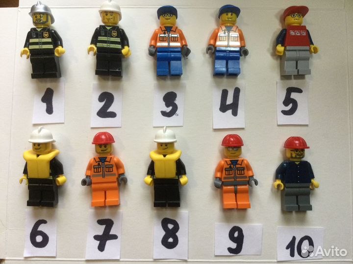 Минифигурки Lego City/Town