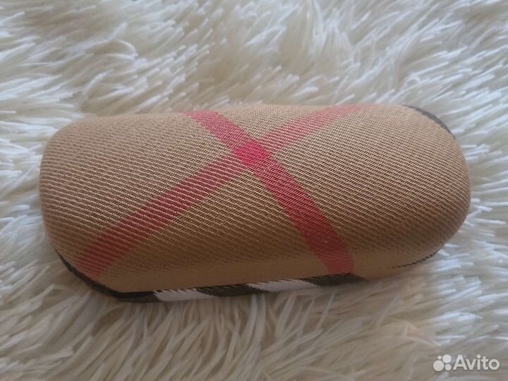 Футляр для очков