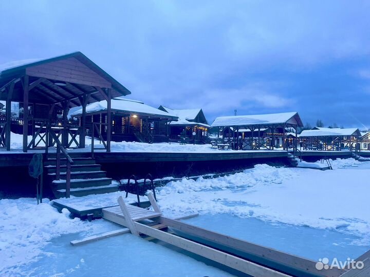 Русская баня на дровах с уличной купелью