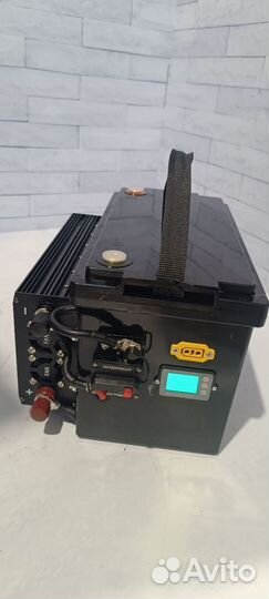 Аккумулятор Lifepo4 12V/100 + инвертор 220V 1000W