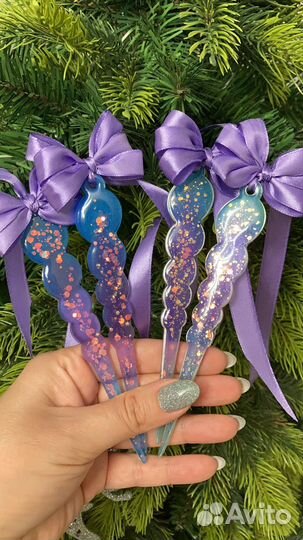 Набор елочных игрушек из эпоксидной смолы