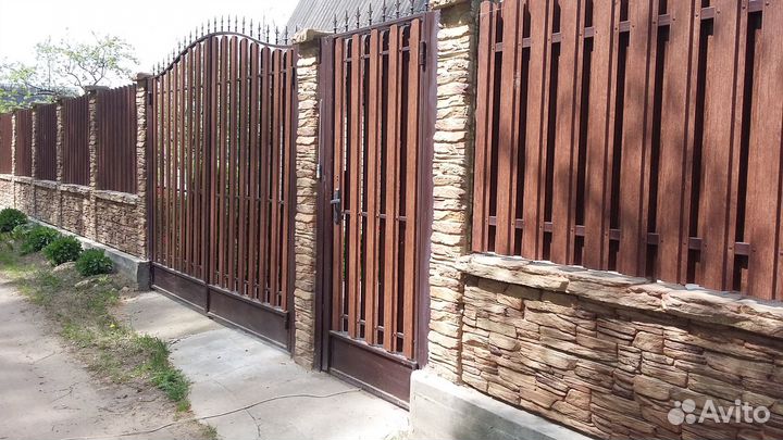 Штакетник металлический