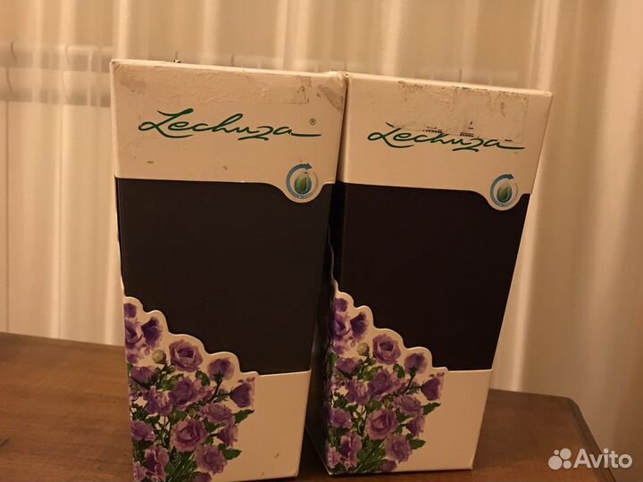 Кашпо для цветов настенное