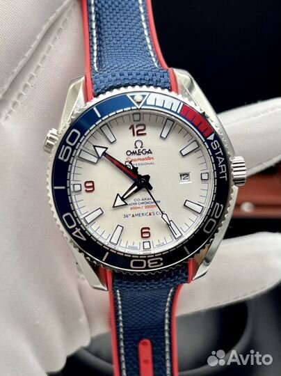 Наручные часы механические Omega Seamaster