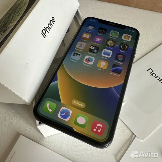 iPhone Xs, 256 ГБ