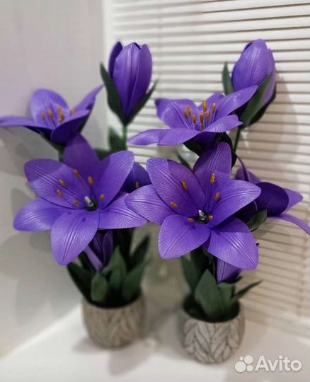 Лилия из изолона