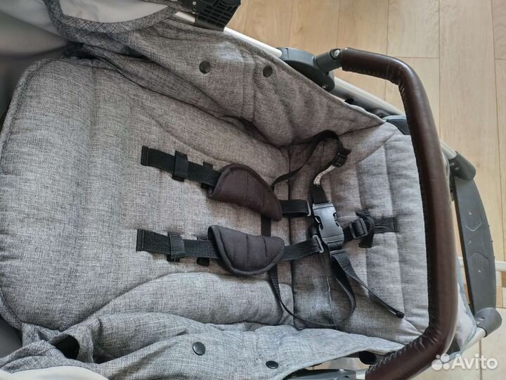 Прогулочная коляска Oyster Zero