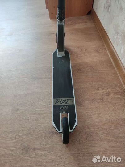 Трюковой самокат duke 404