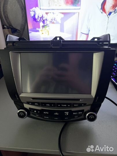 Магнитола на honda accord 7 S60