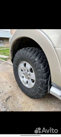 Toyo Open Country M/T 285/75 R16