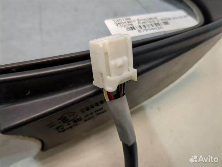 Зеркало боковое Toyota Avensis 3, 2009