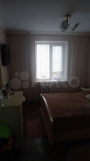 2-к. квартира, 54 м², 3/10 эт.