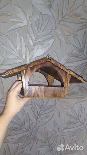 Кормушка для птиц и не только