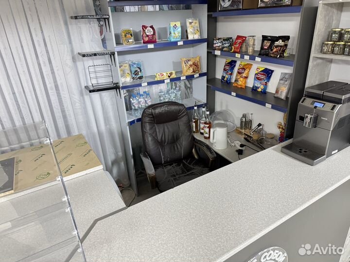 Торговый стелаж