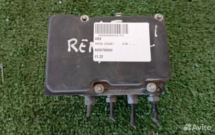 Блок абс 8200756092 Dacia Logan I 2004 - 2012 года