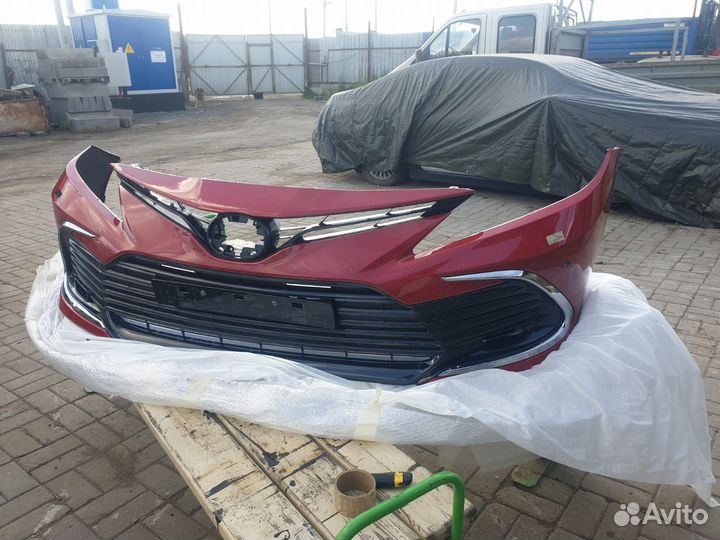 Бампер передний и задний toyota camry 2021