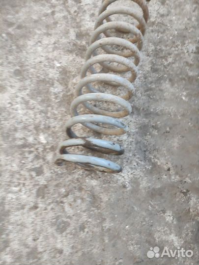 Пружины задние Volkswagen Passat B2