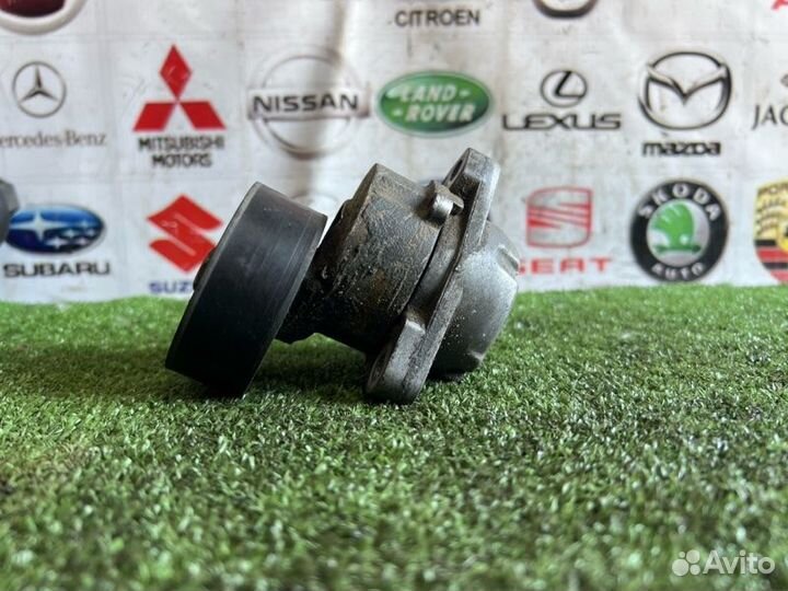 Натяжитель ремня генератора Opel Vectra B