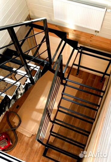 Забежная лестница с установкой