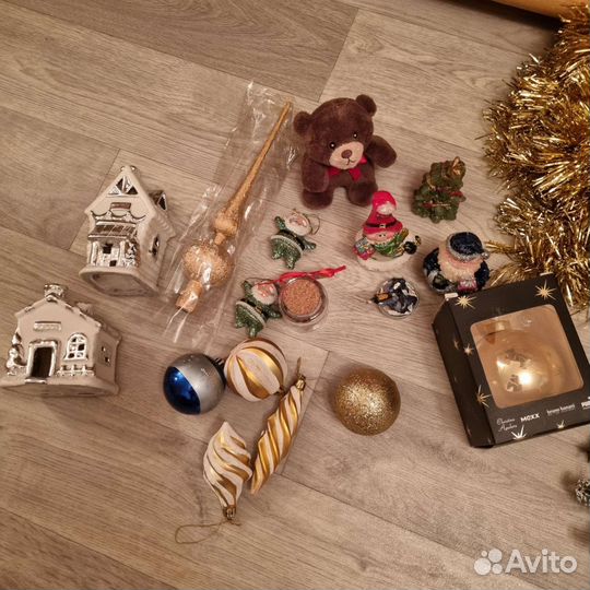 Ёлки и ёлочные игрушки цена за всё