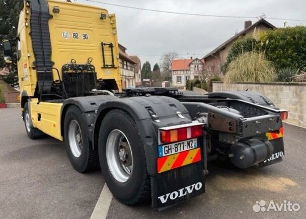 Pазбираем грузовик Volvo FH 2001-2005