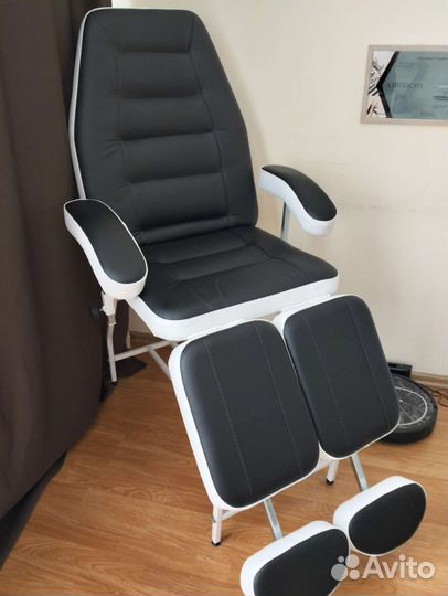 Педикюрное кресло