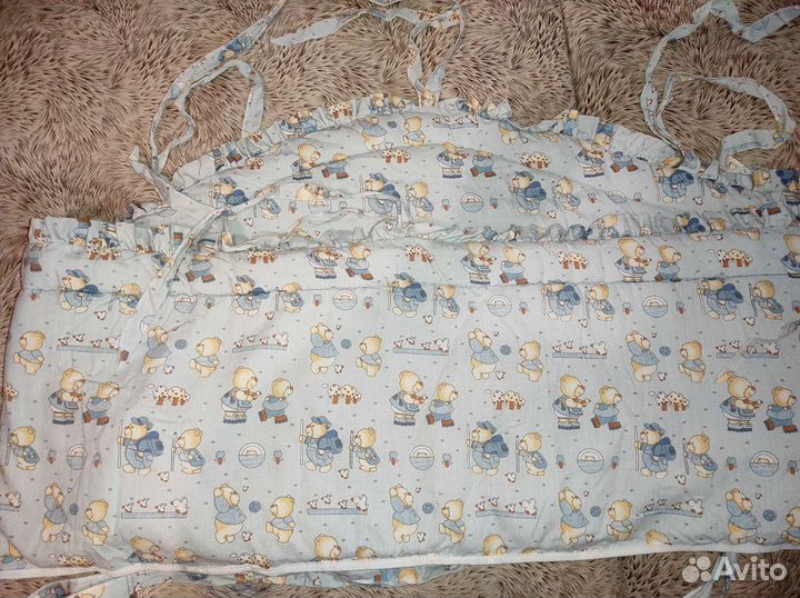 Бортики в кроватку