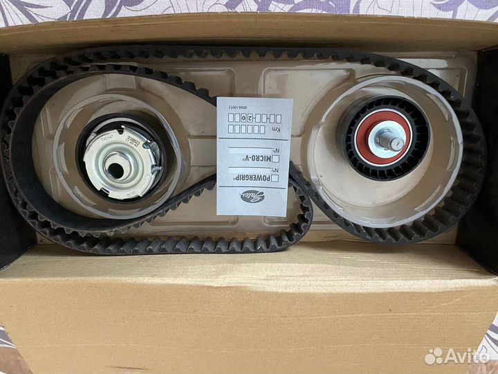 Ремень грм и ролики ваз 16 кл Gates помпа Luzar