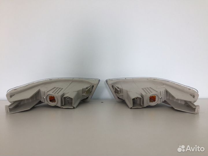 Повторители поворота Toyota Mark 2 96-98