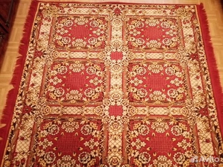 Ковровое покрывало (диван и 2 кресла)